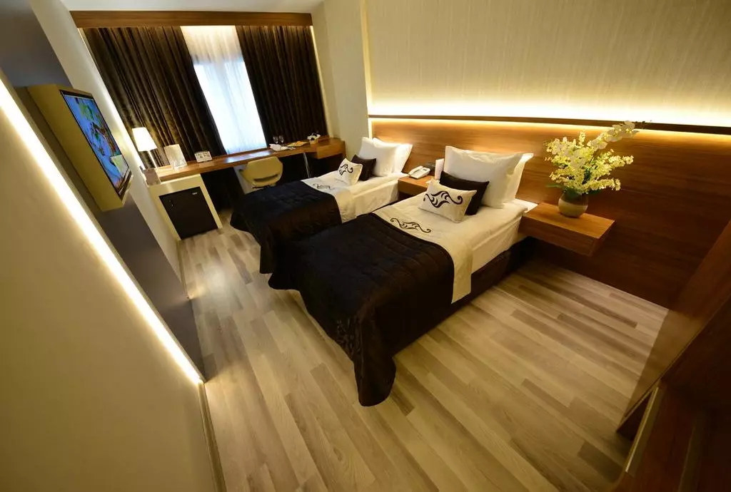 hotel aksan izmir_shabavizparvaz_07.jpg